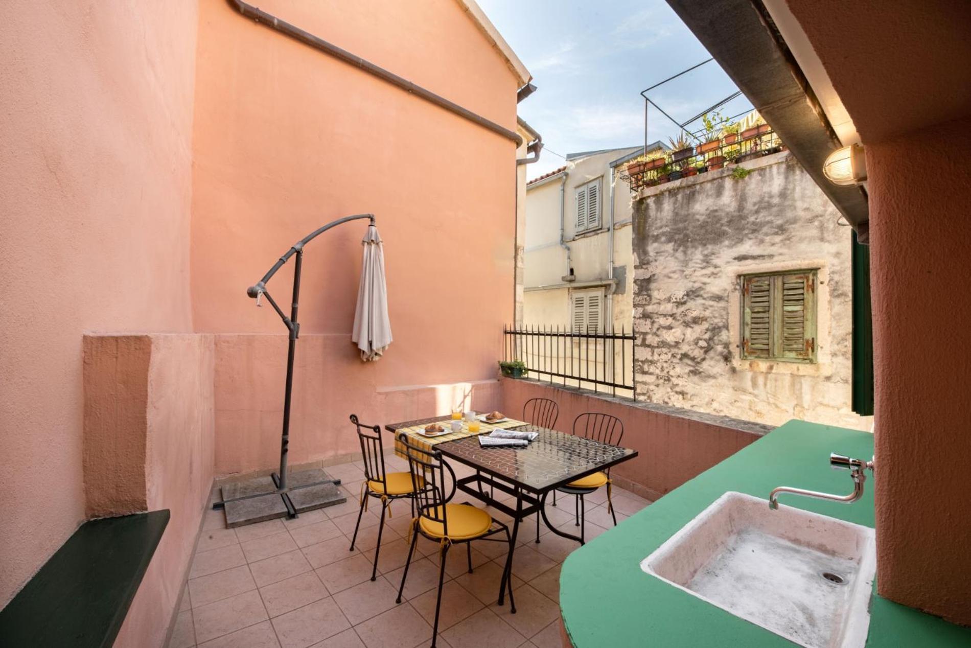 Duplex With Terrace In The City Centar Split Exterior foto